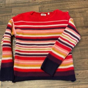 Girls sweater. I’m great condition.